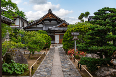 日本京都岚山天龙寺附近神社