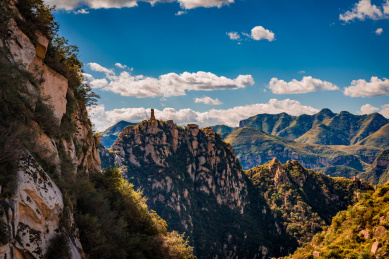 河北保定涞源白石山山谷风景