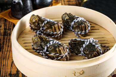 The yangcheng lake crabs