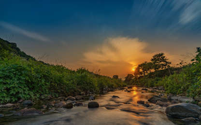 中国安徽省六安市大别山区乡村风光