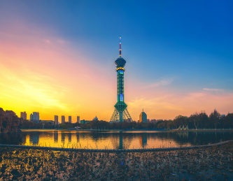 石家庄电视塔世纪公园城市风光