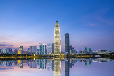 中国深圳人才公园天际线夜景风光