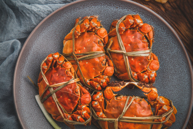 中秋节美味的阳澄湖大闸蟹