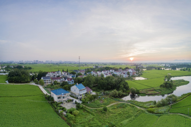 航拍中国安徽宣城市江南夏日田园风光