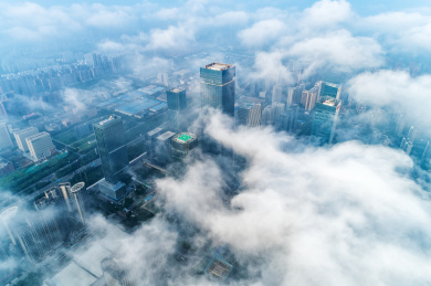 中国陕西省西安市高新区CBD平流雾