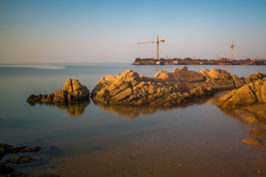 中国山东省日照市海上碑景区