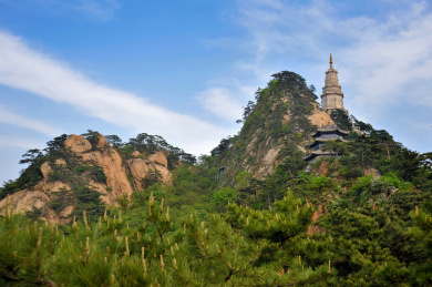 中国辽宁省鞍山市千山大佛景区