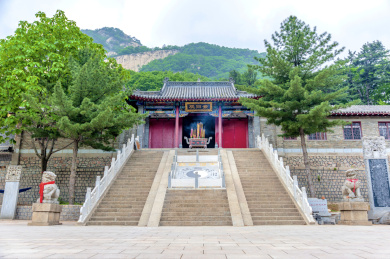 中国辽宁省丹东市凤凰山紫阳观