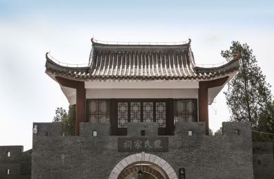 中国云南昭通市龙氏家祠正门