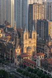 中国湖北省武汉市光谷多莫大教堂