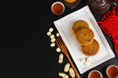 传统节日八月十五，月饼美食