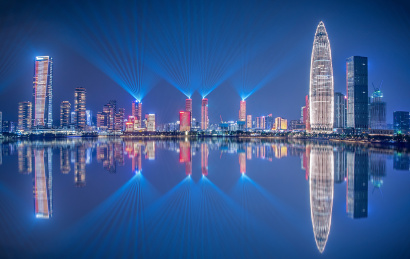 中国深圳湾后海CBD建筑天际线夜景