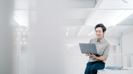 室内办公空间商务东方人像