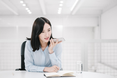 室内办公空间商务东方人像