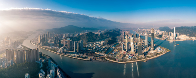广东珠海横琴金融岛建筑群全景