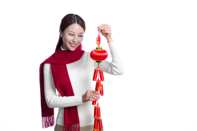 年轻亚洲女性春节主题棚拍