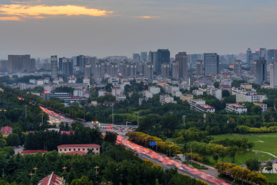 中国山东省潍坊市城市日暮风光