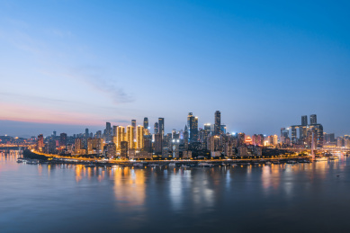 中国重庆长江沿岸高楼高视角夜景风光