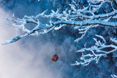 张家界天门山雪景