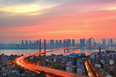 中国湖北武汉鹦鹉洲大桥