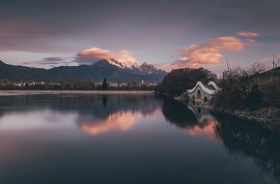 云南丽江玉龙雪山晚霞晨曦