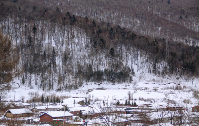 中国黑龙江五常市山河屯林业局雪谷村庄景象