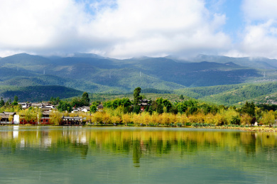 中国云南省丽江市的观音峡景区