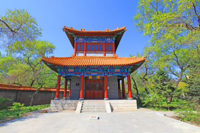 黑龙江齐齐哈尔大乘寺鼓楼