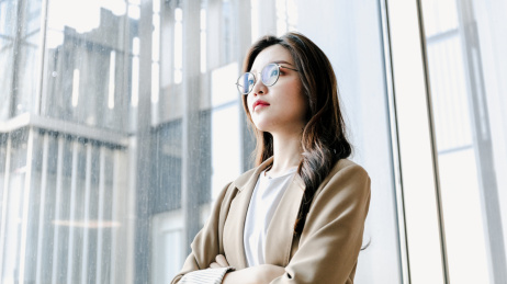 中国商务休闲女性形象