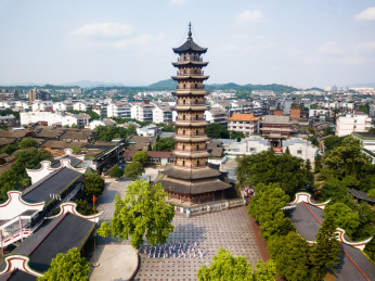 江西赣州慈云塔