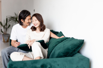 幸福甜蜜的情侣