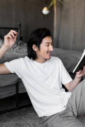 在家办公的商务人士