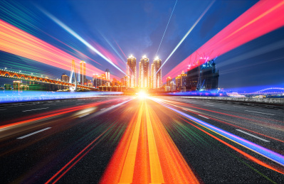 城市公路汽车光影轨迹