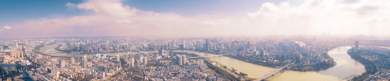 中国广西省会南宁市日落航拍全景风光