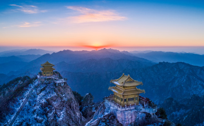 河南洛阳老君山金殿