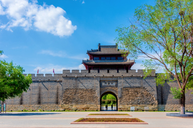 中国辽宁辽阳东京城城址天佑门