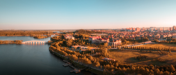 秋天唐山南湖公园