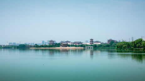 中国河北唐山南湖龙泉寺