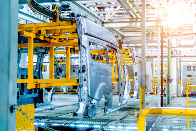 现代化汽车生产线