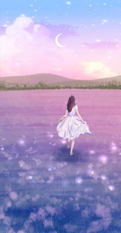 在紫色花海中奔跑的女孩 唯美