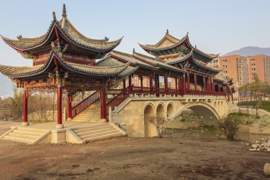 云南临沧玉龙湖公园景观