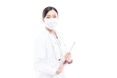 白色背景前的医护人员