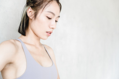 户外健身的中国女性