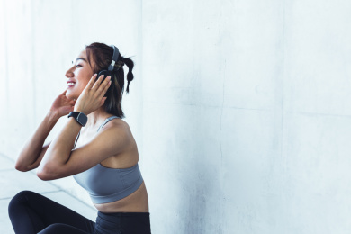 户外健身的中国女性