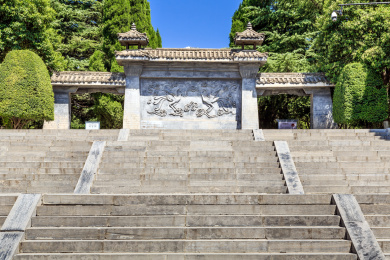 中国河南省灵宝市函谷关道家之源太初宫砖雕门阙