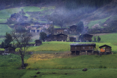 中国云南怒江贡山丙中洛雾里村的风光
