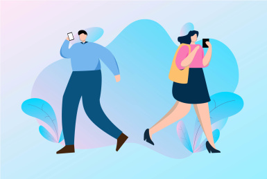 男人和女人走路时用手机沟通相关事务