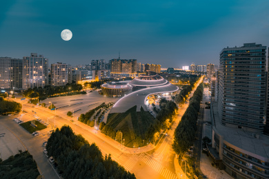 中国山东省临沂市大剧院夜景