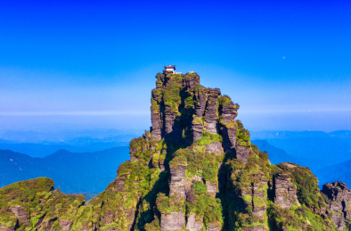 中国贵州省铜仁市梵净山航拍风光