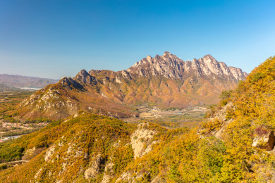 辽宁丹东凤凰山秋季风光
